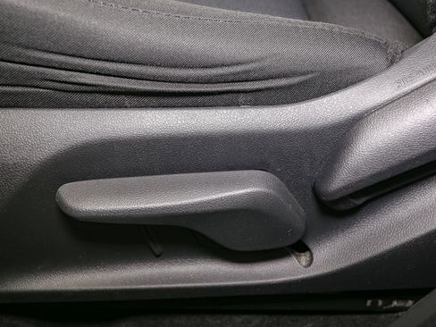 Used 2023 Toyota RAV4 LE image 39