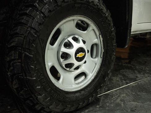 Used 2020 Chevrolet Silverado 2500 W/T w/ WT Convenience Package image 3