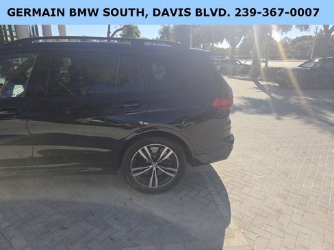 Certified 2022 BMW X7 M50i w/ Executive Package image 16