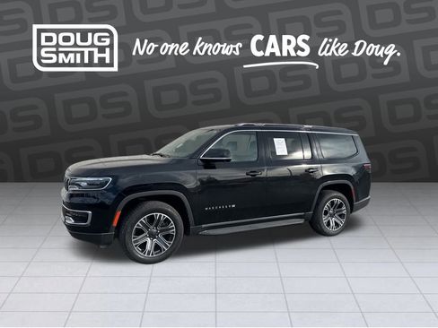 Used 2022 Jeep Wagoneer Series III w/ Convenience Group I image 1