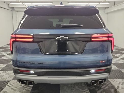 Used 2025 Chevrolet Traverse Z71 w/ Enhanced Driving Package AWD/4WD image 5