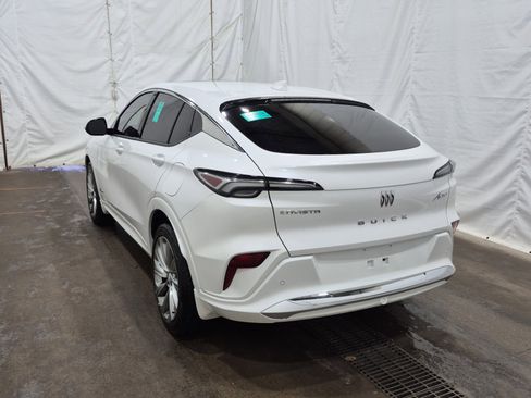 Used 2024 Buick Envista Avenir FWD image 7