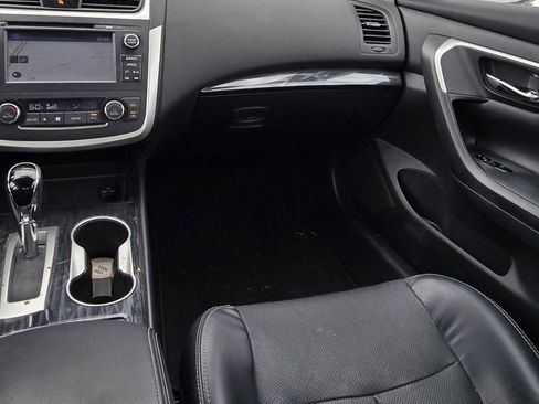 Used 2016 Nissan Altima 3.5 SL image 15