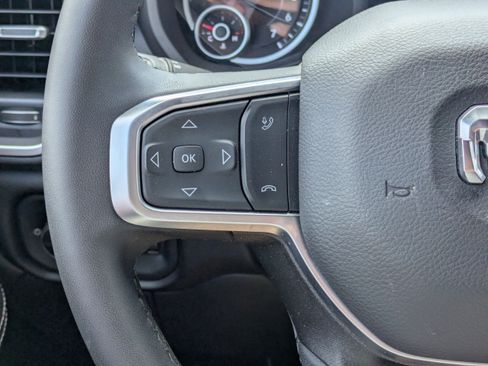 Used 2025 RAM 2500 Big Horn AWD/4WD image 19