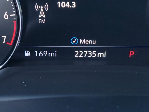 Used 2023 Buick Envision Essence image 15