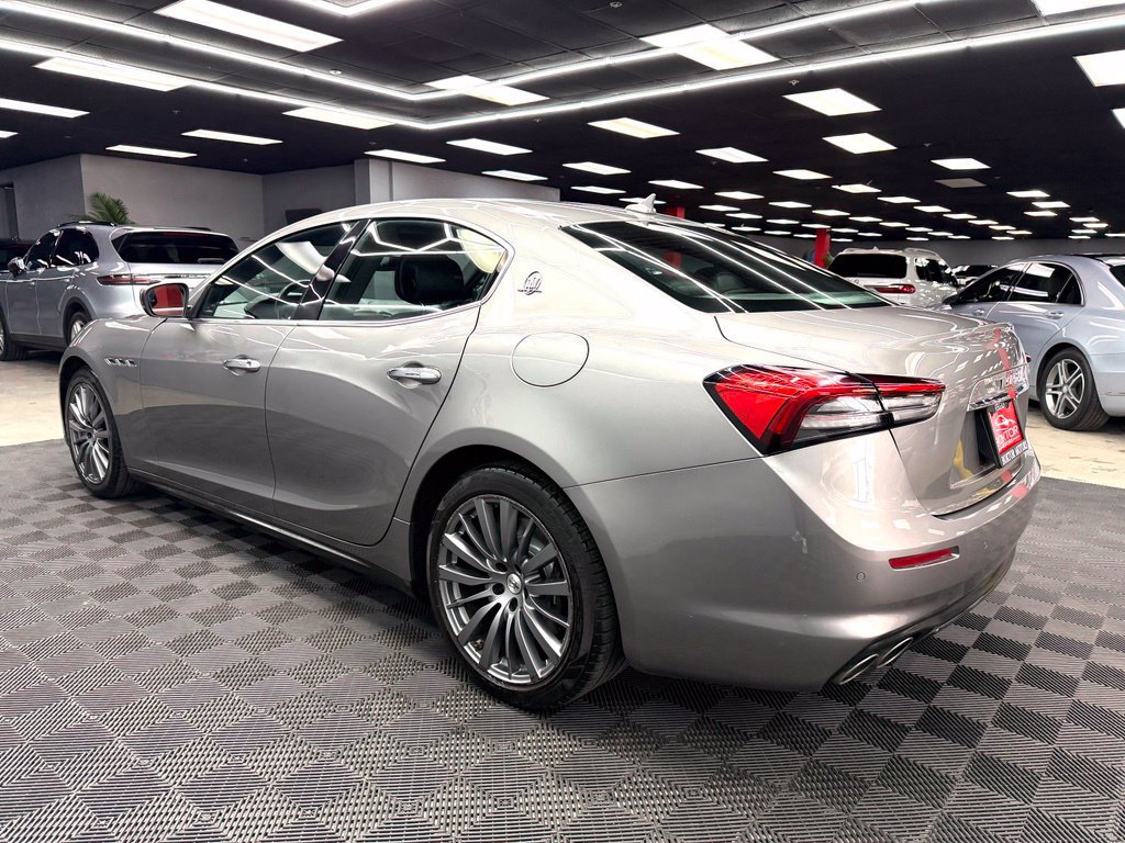 Used 2021 Maserati Ghibli RWD image 9