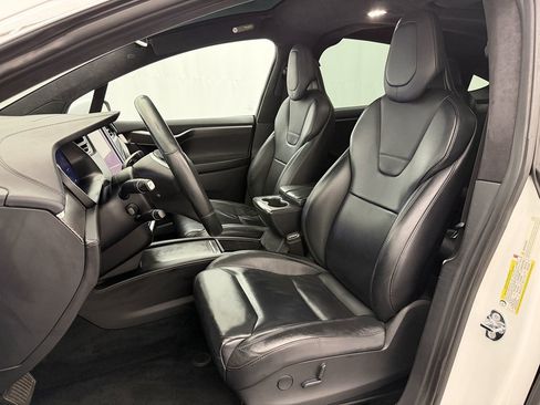 Used 2017 Tesla Model X 75D AWD/4WD image 10