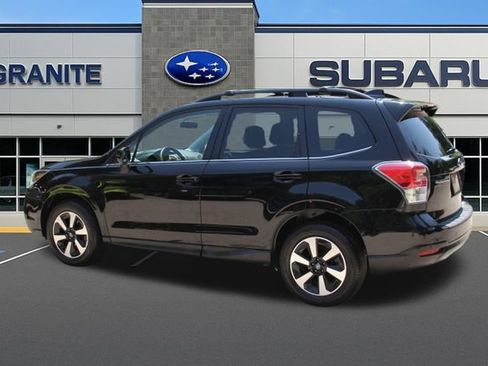 Used 2018 Subaru Forester 2.5i Limited AWD/4WD image 8