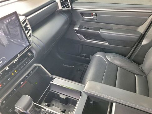 Used 2023 Toyota Tundra Platinum image 14