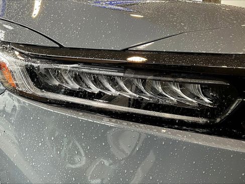 Used 2022 Honda Accord Sport image 29