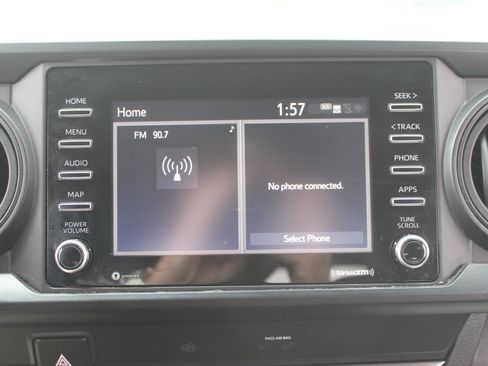 Used 2020 Toyota Tacoma SR image 19