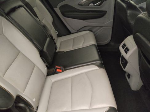Used 2020 GMC Terrain SLT FWD image 19