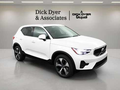 New 2025 Volvo XC40 B5 Core w/ Protection Package Premier image 1