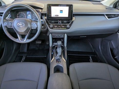 Used 2024 Toyota Corolla Cross LE image 13