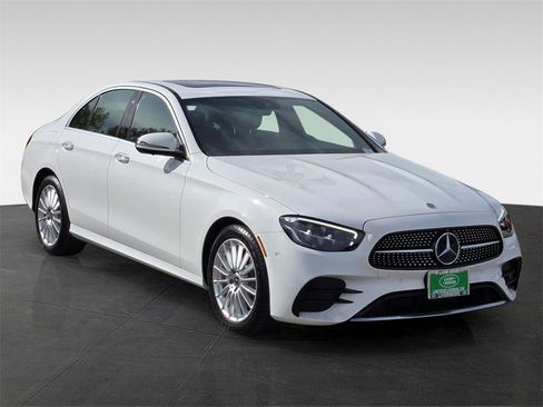 Used 2022 Mercedes-Benz E 350 Sedan image 8