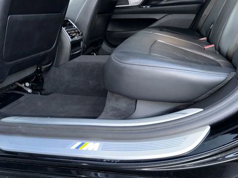 Used 2017 BMW 750i 750i Sedan 4D image 42