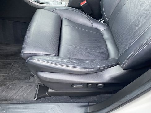 Used 2022 Subaru Ascent Touring image 15