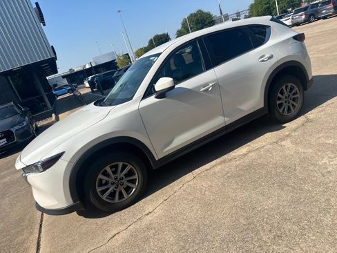Used 2023 MAZDA CX-5 AWD 2.5 S w/ Select Package image 4