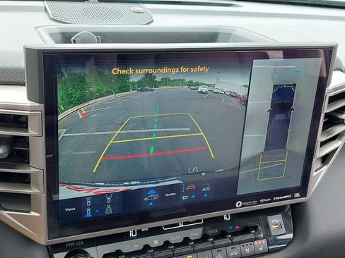 Used 2023 Toyota Sequoia Limited AWD/4WD image 36