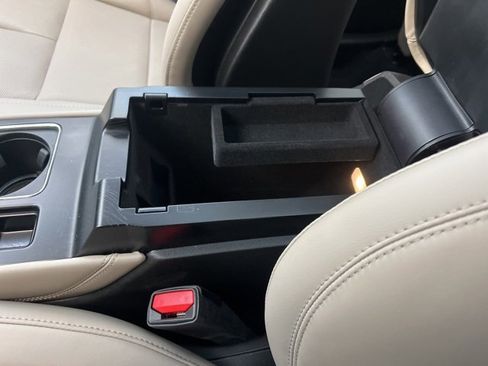 Used 2025 Lincoln Corsair Grand Touring w/ Equipment Group 302A image 37