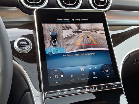 Used 2026 Mercedes-Benz GLC 300 4MATIC image 15