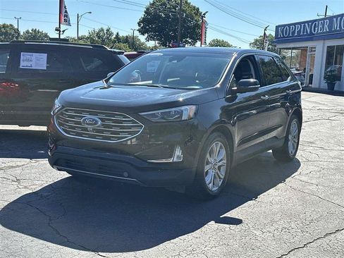 Used 2019 Ford Edge Titanium w/ Equipment Group 301A AWD/4WD image 5