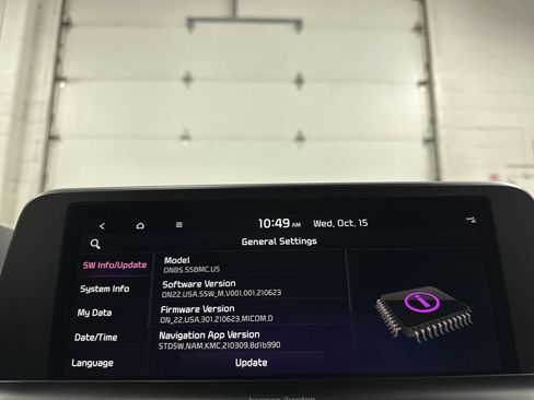 Used 2022 Kia Telluride SX w/ SX Prestige Package image 29