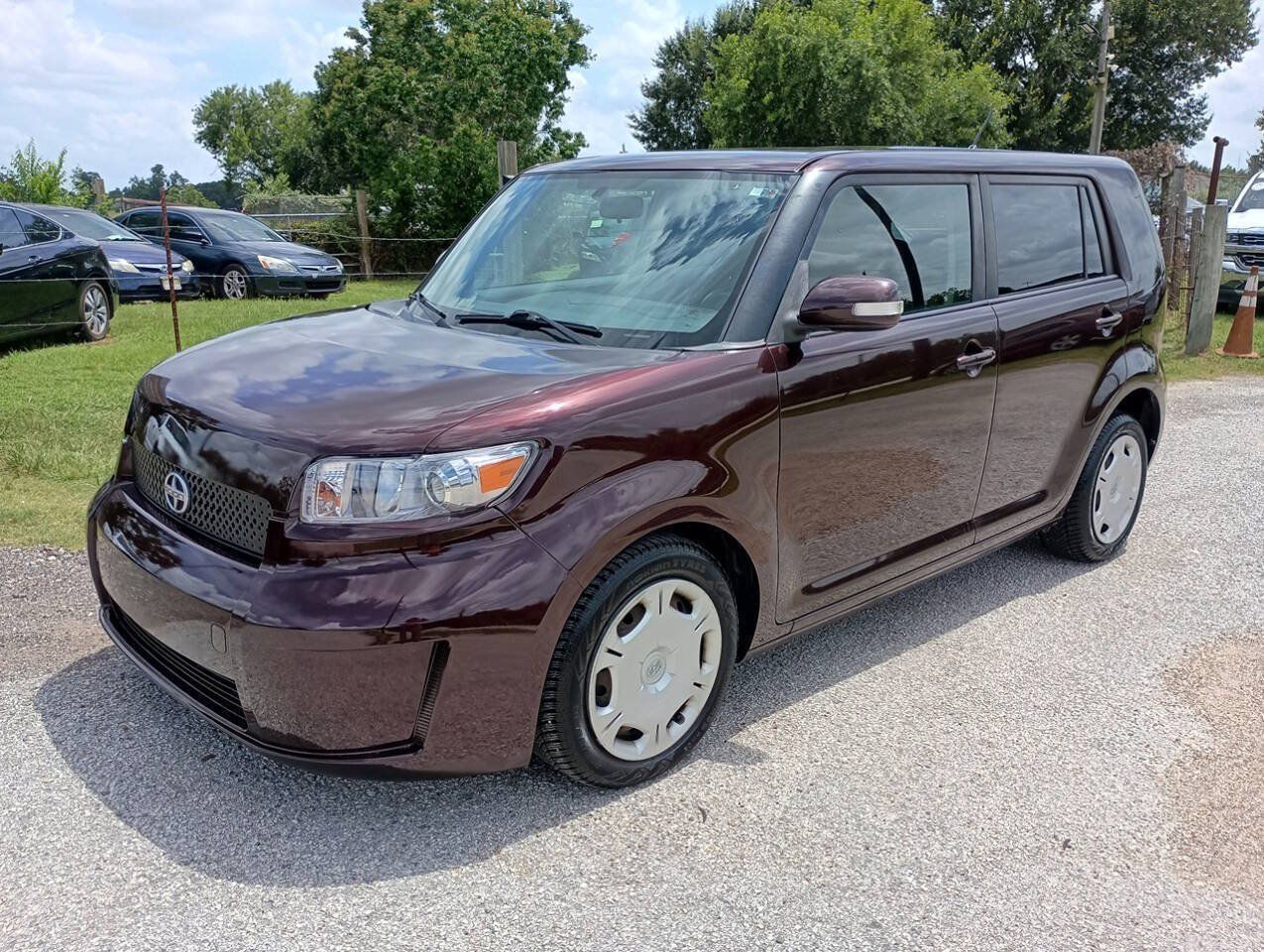 Used 2008 Scion xB FWD image 2