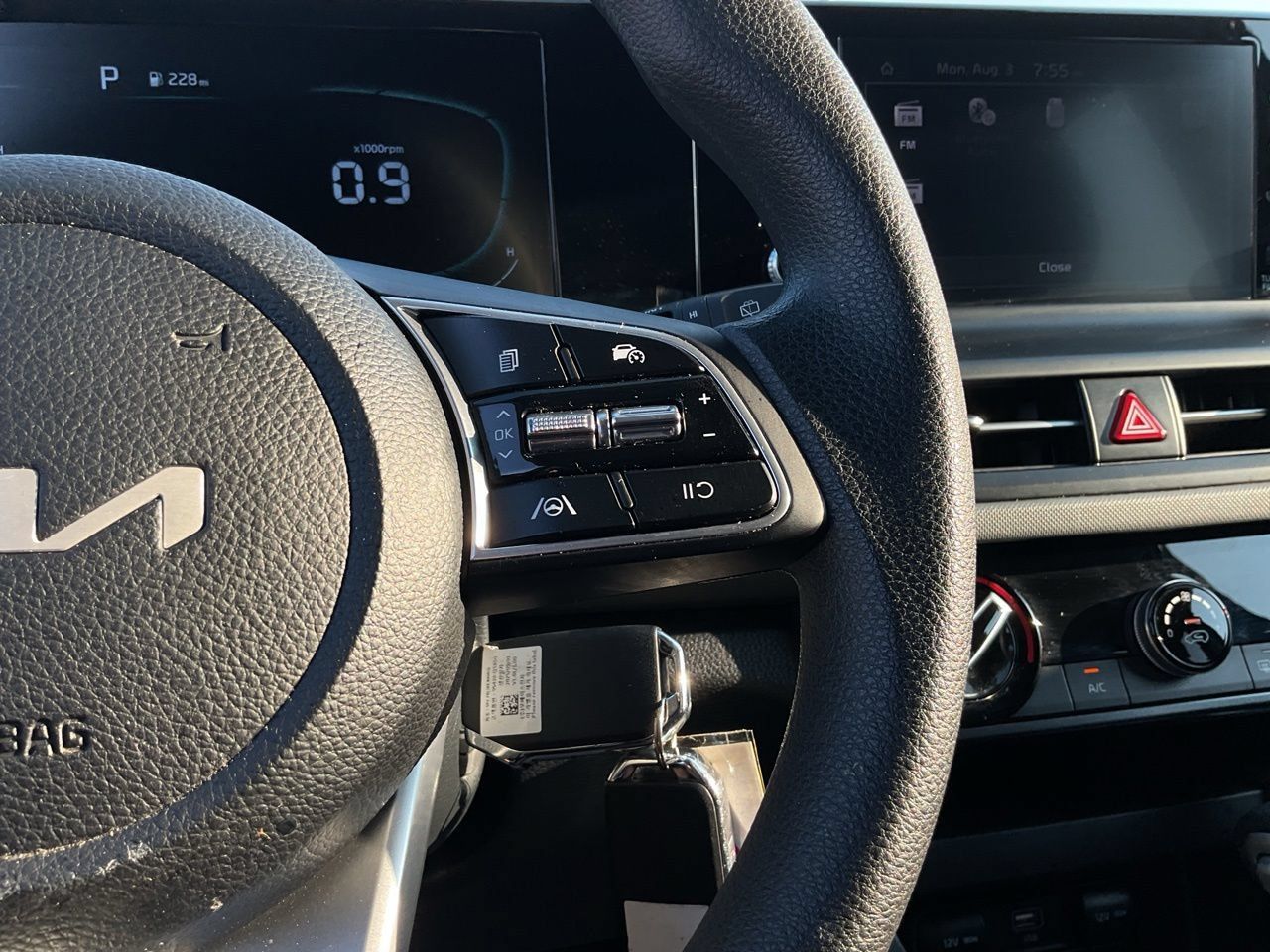Used 2026 Kia Seltos LX FWD image 28