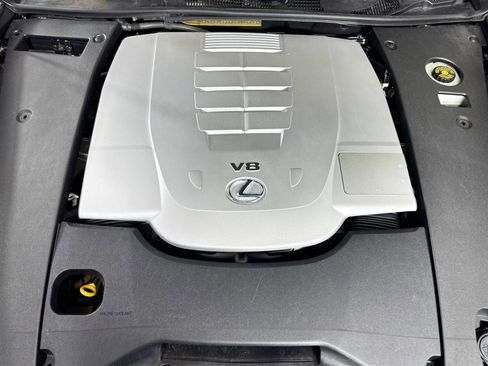 Used 2012 Lexus LS 460 image 39