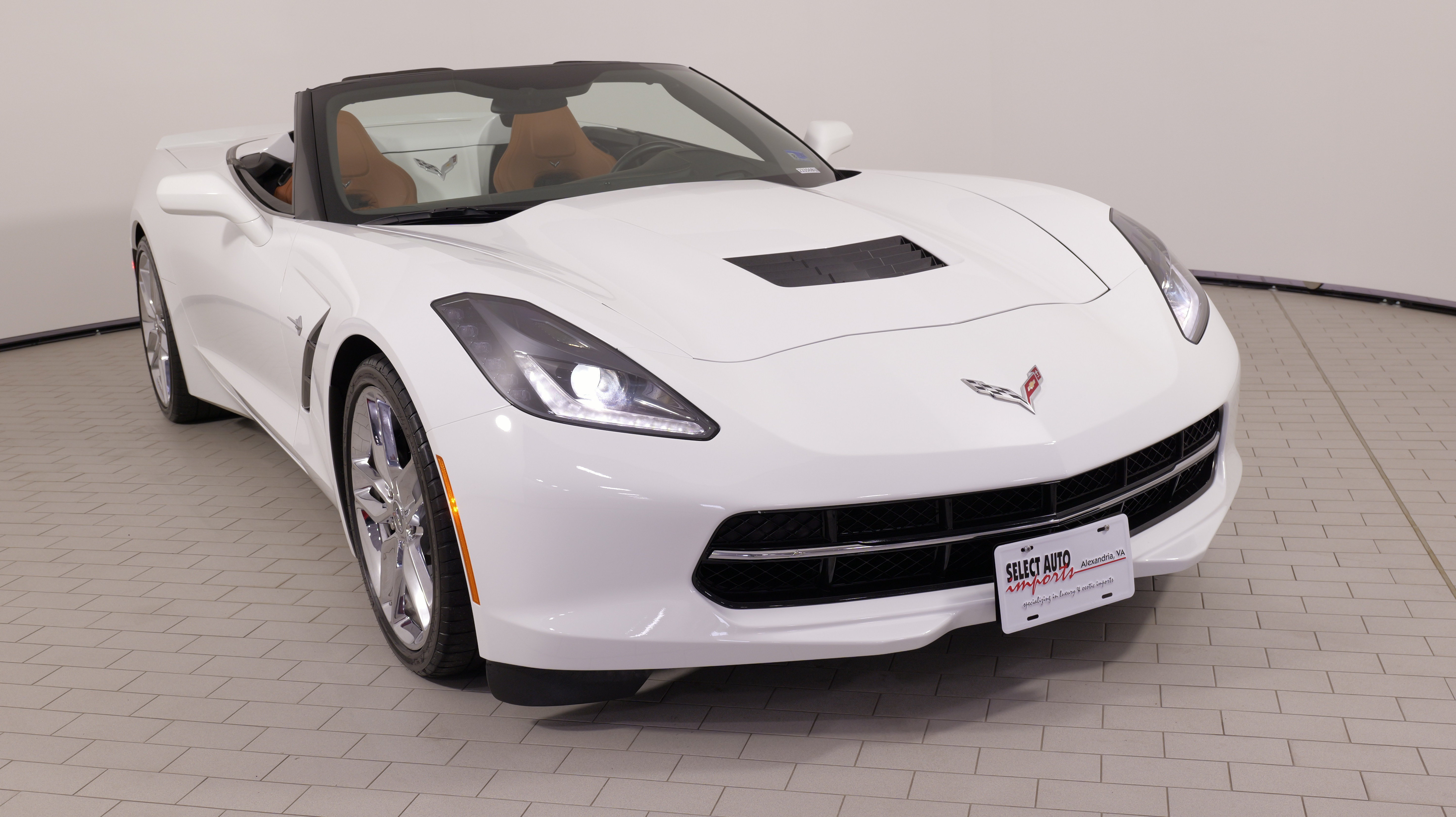 Used 2015 Chevrolet Corvette Stingray Convertible w/ 2LT Preferred Equipment Group RWD image 7
