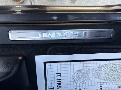 Used 2022 RAM 1500 Laramie image 34