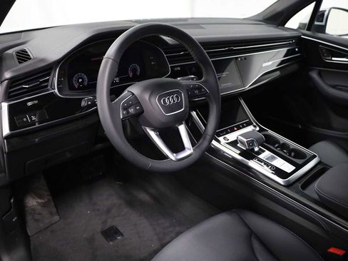 Used 2025 Audi Q7 3.0T Premium Plus w/ Premium Plus Package image 4