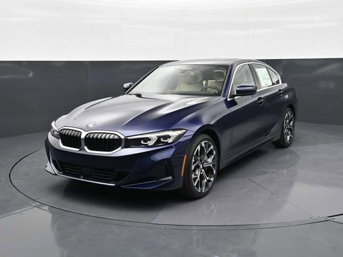 New 2026 BMW 330i Sedan w/ Premium Package RWD image 8
