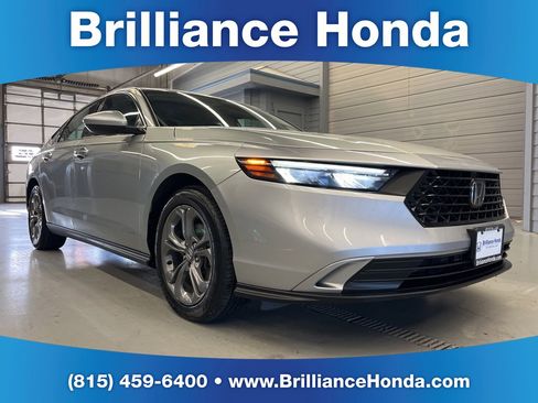 Used 2024 Honda Accord EX image 1