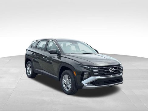New 2026 Hyundai Tucson SE AWD/4WD image 1