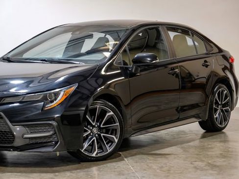 Used 2021 Toyota Corolla SE image 7