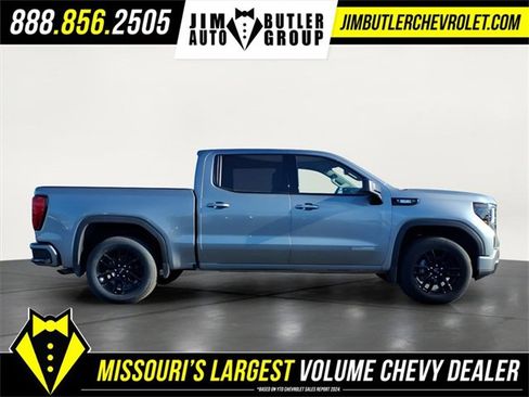 Used 2025 GMC Sierra 1500 Elevation image 5