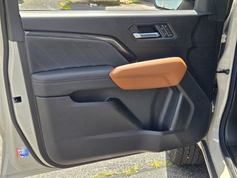 New 2026 GMC Canyon AT4 w/ AT4 Premium Package AWD/4WD image 32