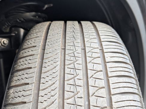 Used 2025 Volkswagen ID.4 Limited image 35