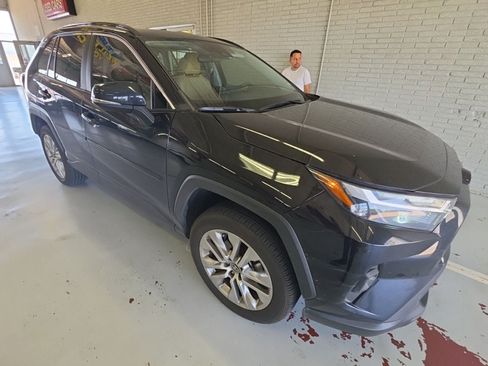 Used 2025 Toyota RAV4 XLE Premium FWD image 3