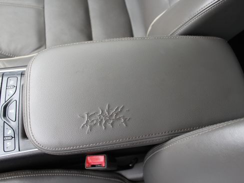 Used 2017 Chevrolet Impala Premier w/ Enhanced Convenience Package image 38