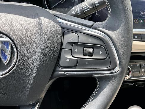 Used 2023 Buick Encore GX Select w/ Sport Touring Package FWD image 23