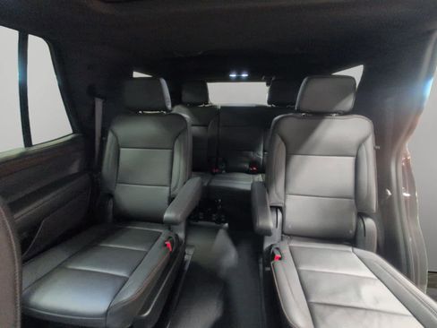 Used 2024 Chevrolet Tahoe High Country image 13