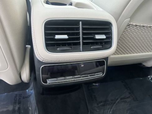 Certified 2025 Mercedes-Benz GLS 450 4MATIC image 28
