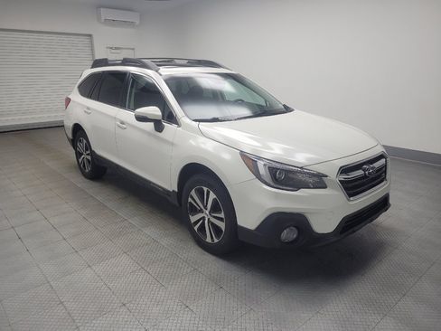Used 2019 Subaru Outback 2.5i Limited AWD/4WD image 11