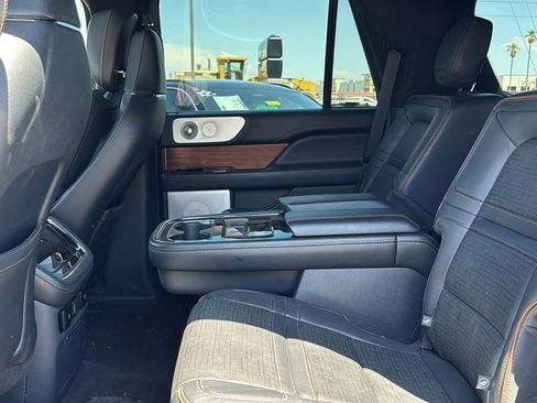 Used 2022 Lincoln Navigator Black Label AWD/4WD image 22