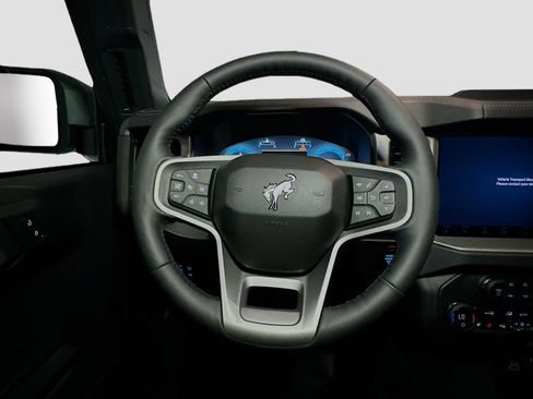 New 2026 Ford Bronco Outer Banks AWD/4WD image 8