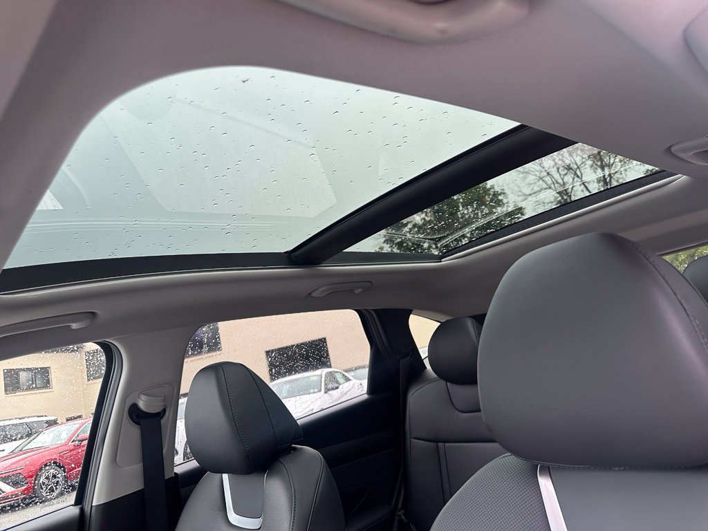 New 2026 Hyundai Tucson Limited AWD/4WD image 16