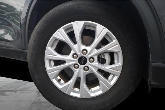 Used 2025 Ford Escape Active AWD/4WD image 3